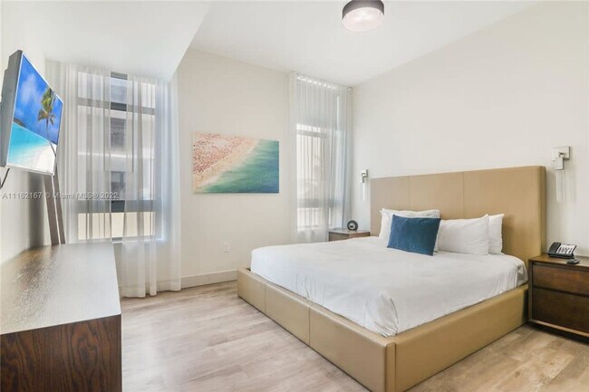 Foto del edificio - 777 N Ocean Dr