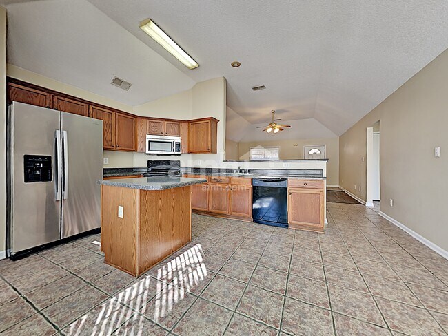 Foto del edificio - 11215 Wolf Woods Dr