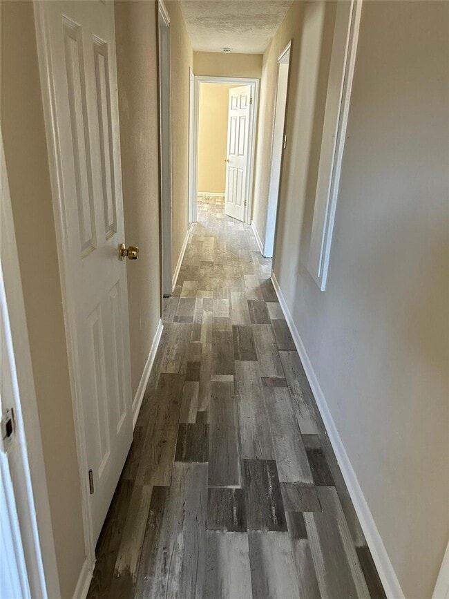 Foto del edificio - 3822 Ebbtide Dr