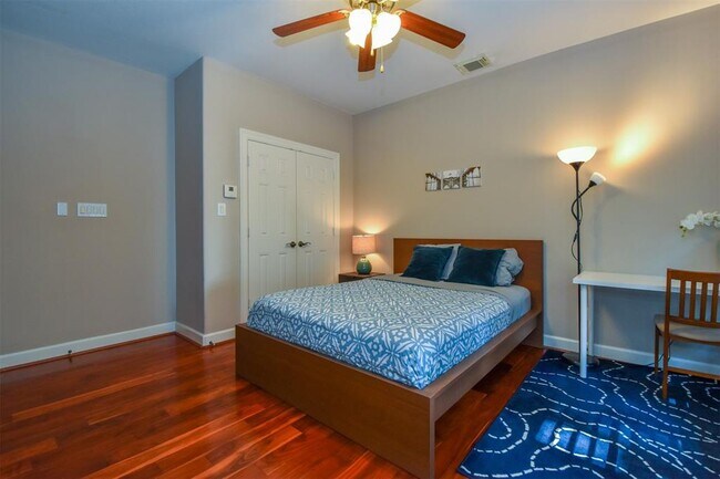 Foto del edificio - 4613 Floyd St