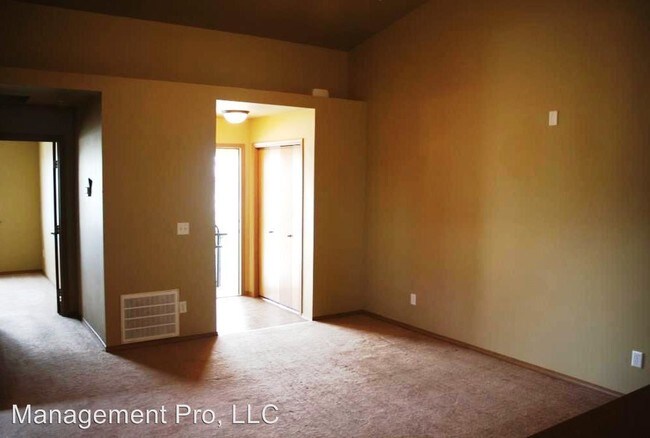 Building Photo - 3041 W Acarrera Ln