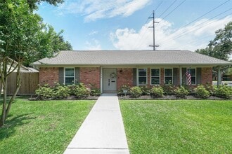 Building Photo - 1355 Lehman St