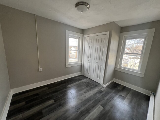 Foto del edificio - NEWLY RENOVATED APARTMENT HOMES Moosic, PA