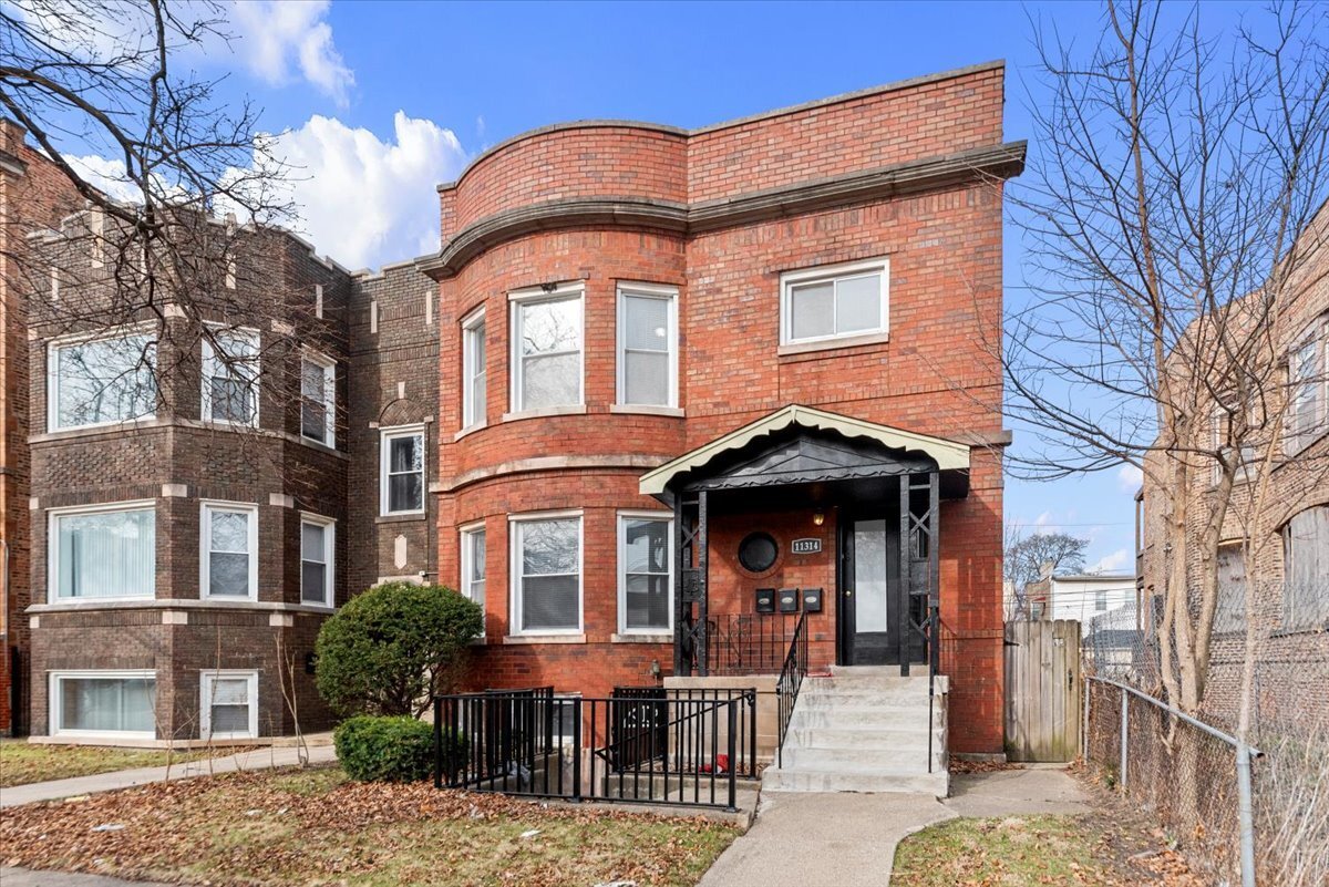 Foto principal - 11314 S Prairie Ave