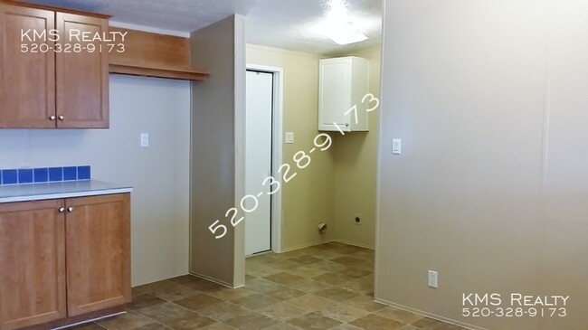 Building Photo - 3 bedroom 2 Baths Manufactured Home - Owne...