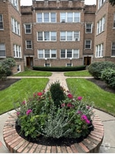Building Photo - 5646 N Ridge Ave