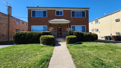 Building Photo - 8543 Cottonwood Dr