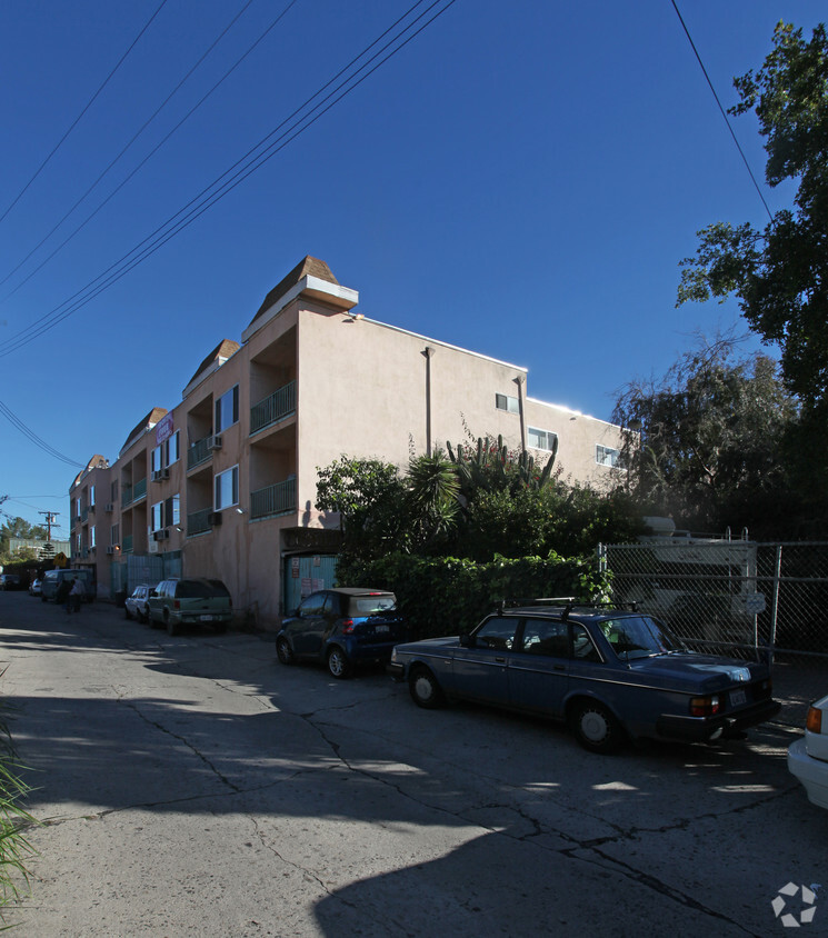 Building Photo - Woodside Apartments