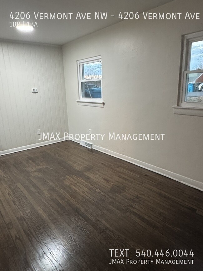 Foto del edificio - 4206 Vermont Ave NW