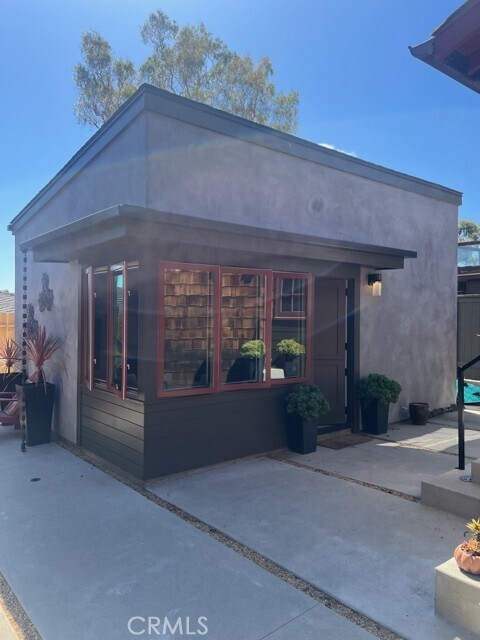 Building Photo - 388 Hawthorne Rd