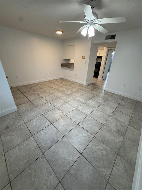 Building Photo - 1185 Bentley Rd