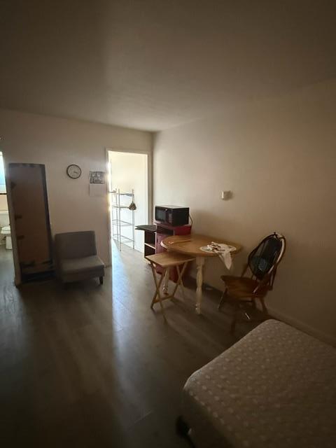 Foto del edificio - 1020 S Rock Island Ave