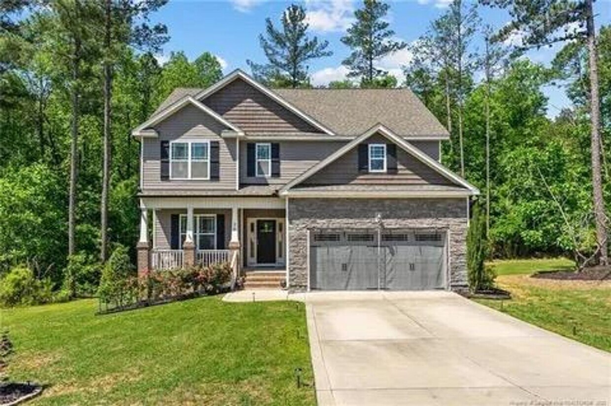 Foto principal - 70 Tanawha Ct