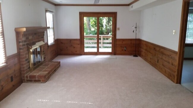 Foto del edificio - Midlothian-Brandermill Subdivision-close to water