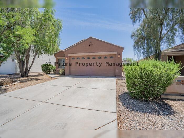 Primary Photo - 43741 W Wild Horse Trail