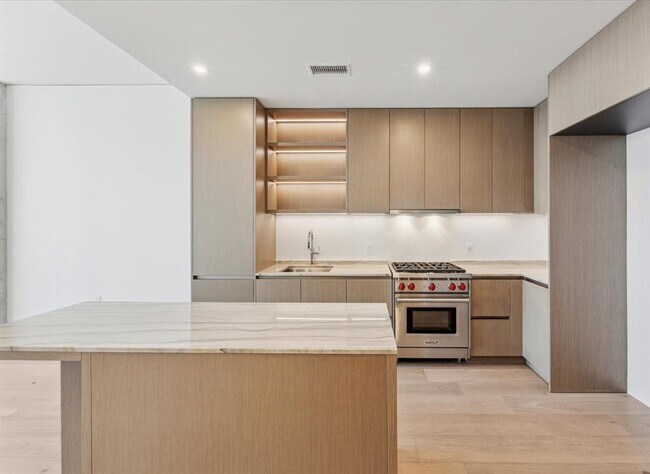 Foto del edificio - 610 Davis St