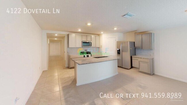 Building Photo - 4122 Dovetail Ln