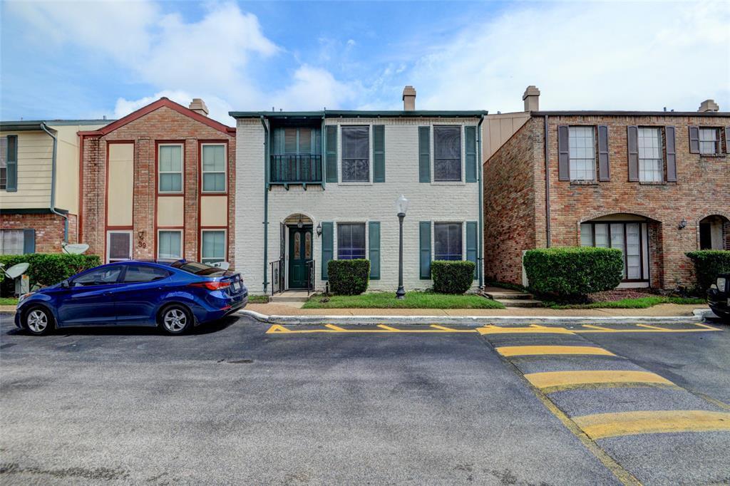 7700 Creekbend Dr Unit 40, Houston, TX 77071 Condo for Rent in