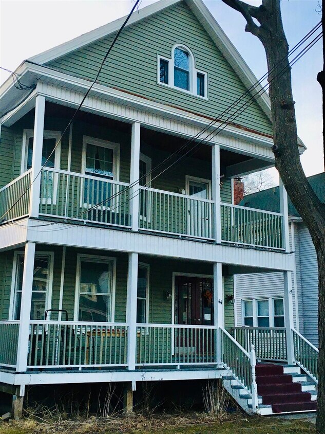 Foto principal - 44 Harris Ave