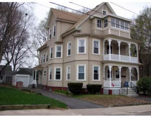 Building Photo - 48 John St