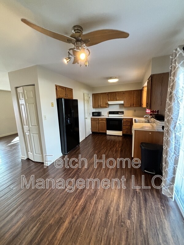 Foto del edificio - 143 Northwood Ct