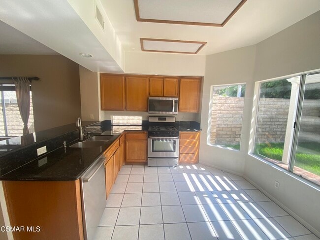 Foto del edificio - 3014 Sleepy Hollow St