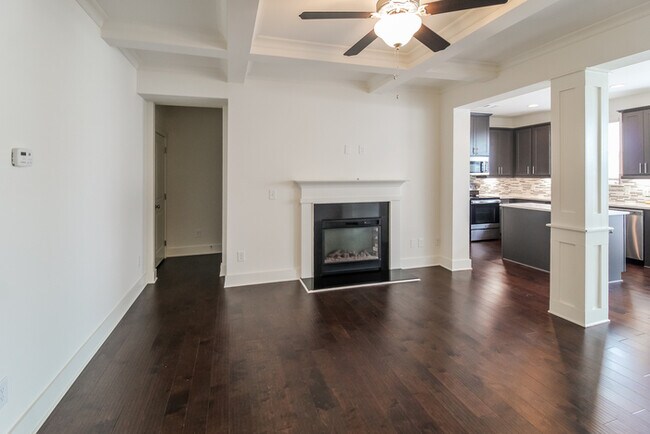 Foto del edificio - 80 Auburn Hls Dr