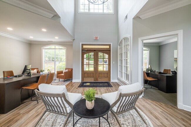 Foto del edificio - Hawthorne at Lake Heather