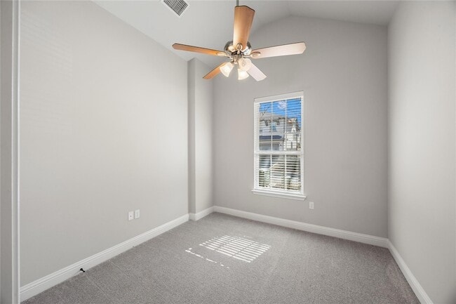 Foto del edificio - 7102 Cut Plains Trail