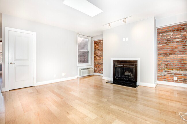 Foto del edificio - 1451 Harvard St NW