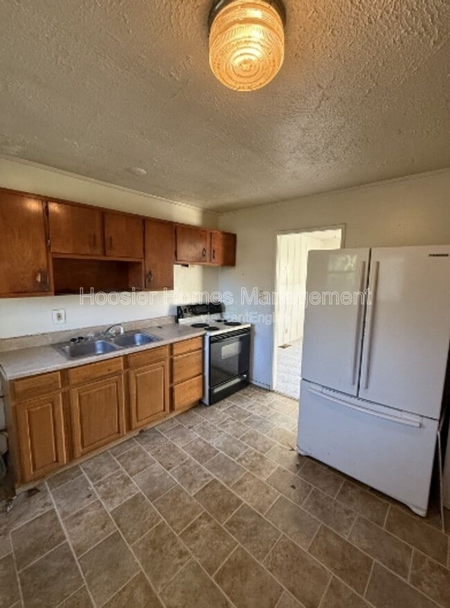 Foto del edificio - 7346 E 54th St