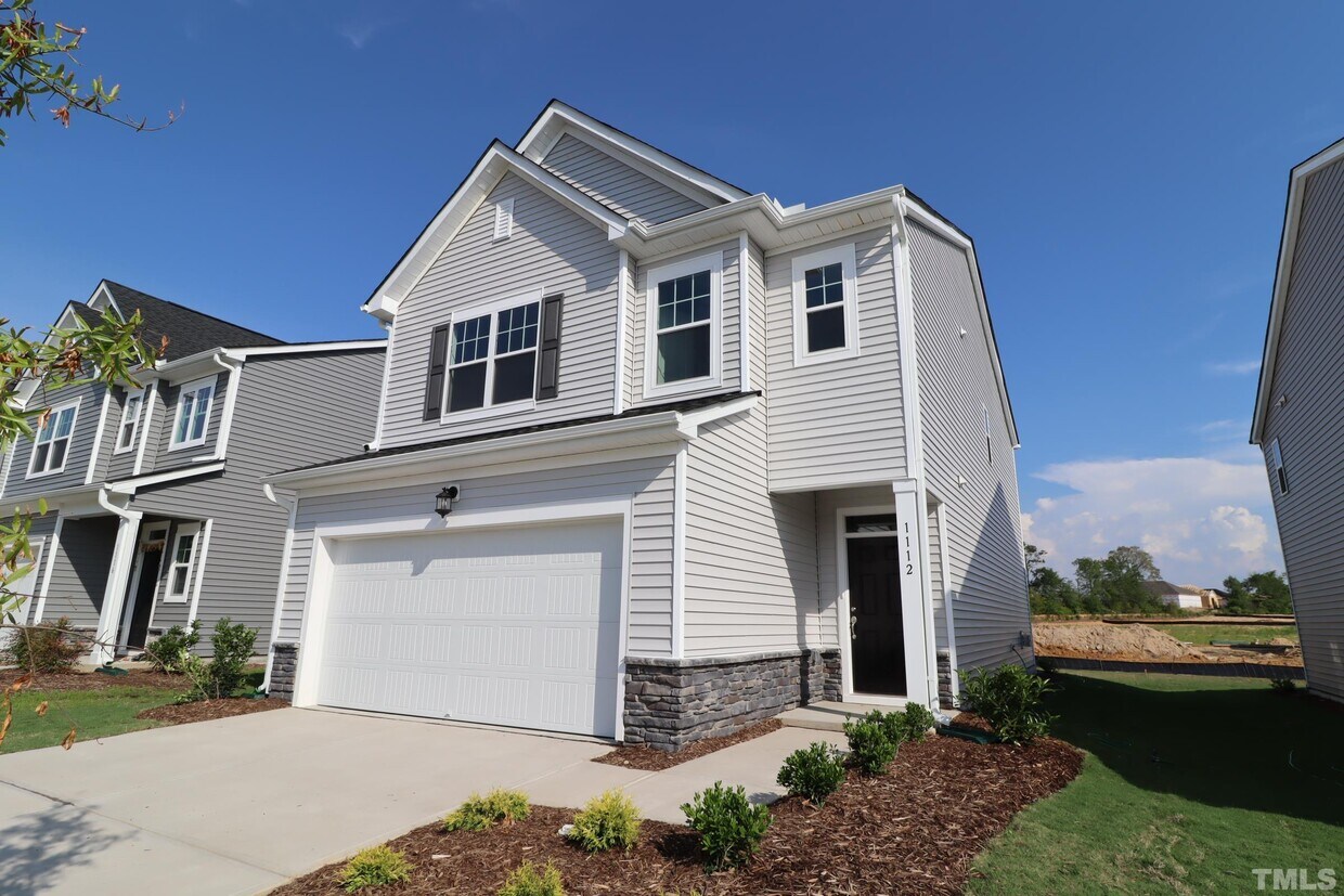 1112 Matterhorn Dr, Fuquay Varina, NC 27526 House Rental in Fuquay