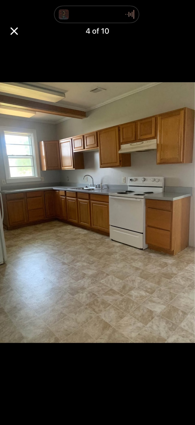 Building Photo - 4015 Spurgeon Dr