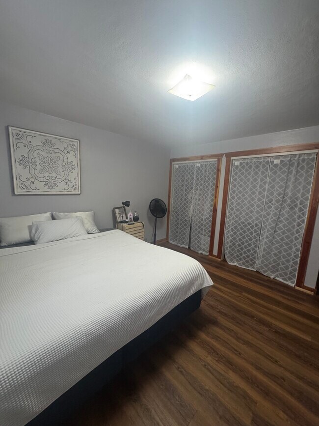 Foto del edificio - 749 S Grant St