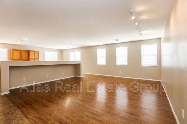 Building Photo - 6224 N Silver Vein St