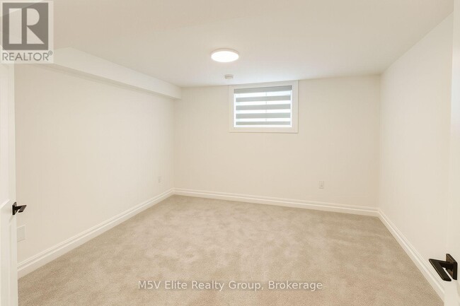 Building Photo - 7359 Parkside Rd