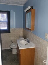 Building Photo - 206 Celia Dr