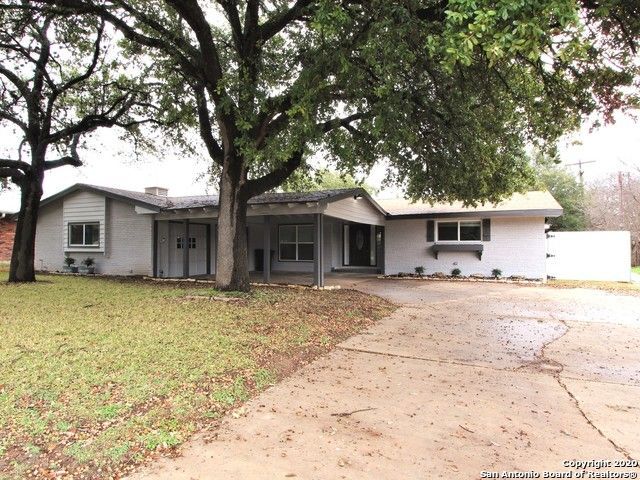 Building Photo - 9902 TIOGA DR