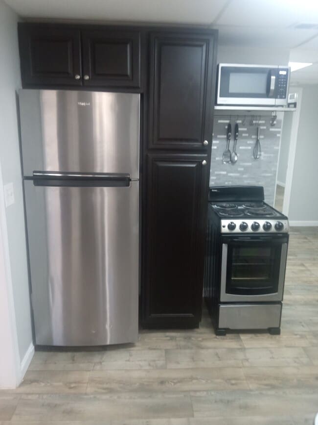 Building Photo - 3435 Velvet Creek Dr SW