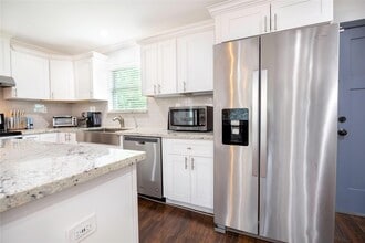 Building Photo - 4545 Rusk St