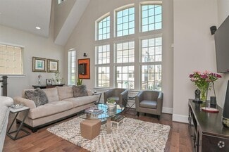 Building Photo - 11023 Acorn Falls Dr