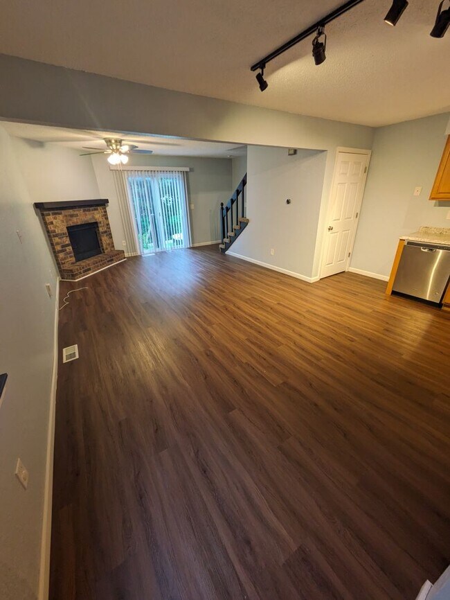 Foto del edificio - 307 NE Timbercreek Dr