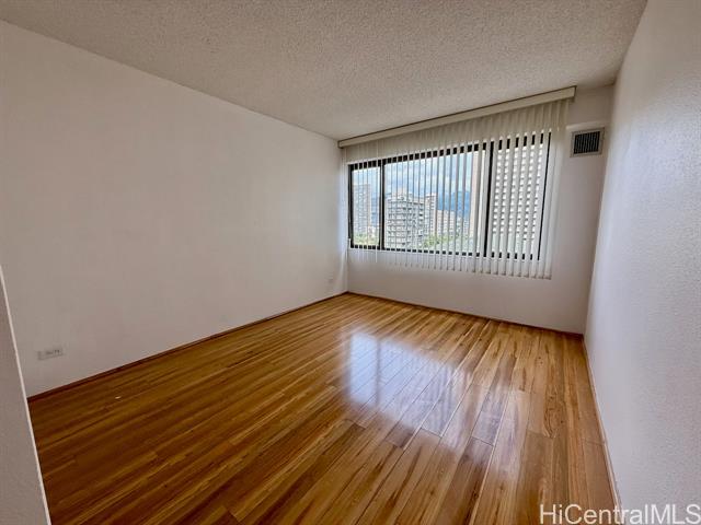 Building Photo - 2140 Kuhio Ave.