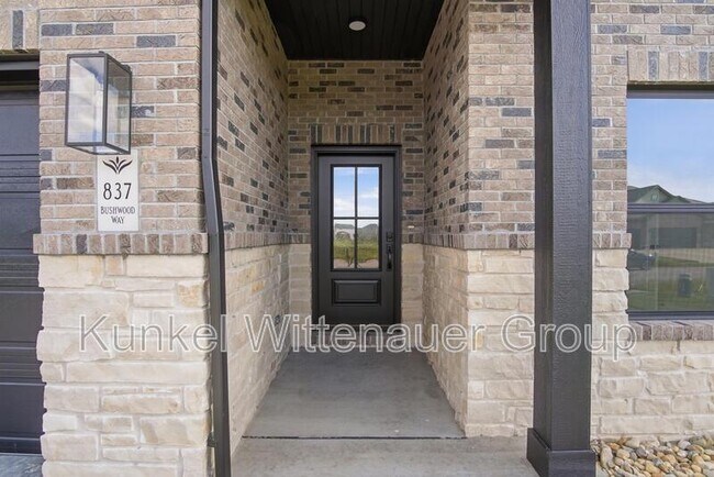 Foto del edificio - 837 Bushwood Way
