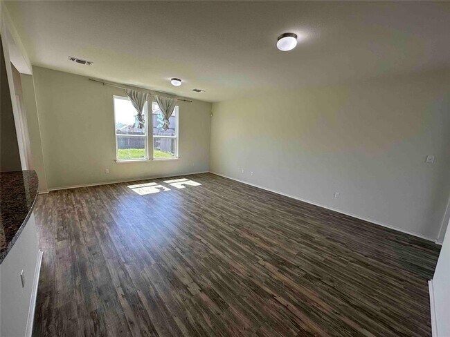 Building Photo - 167 Yellowbark St