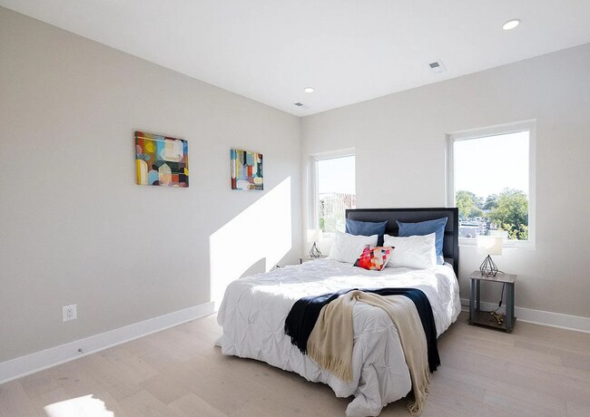 Bedroom - 812 18th St NE