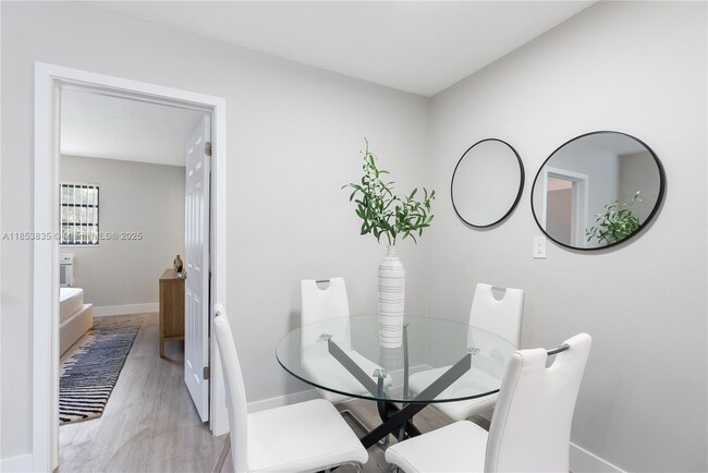 Foto del edificio - 1041 SW 15th Ave