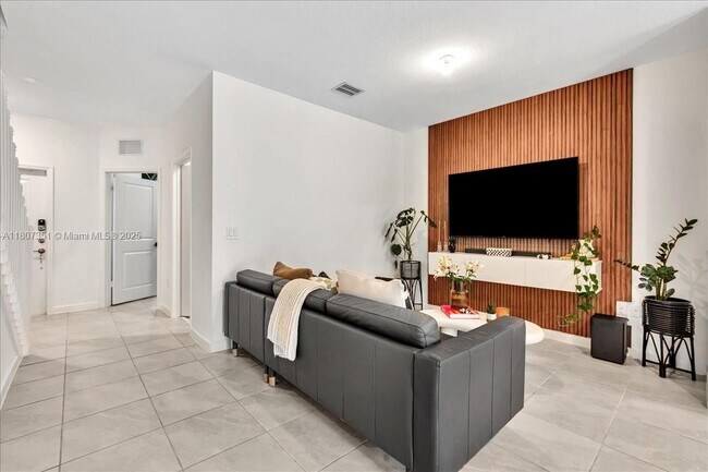 Foto del edificio - 21059 NE 8th Ave