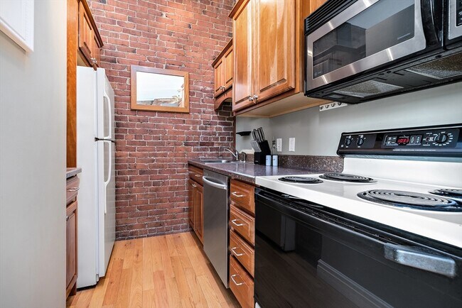 Foto del edificio - 127 Marlborough St