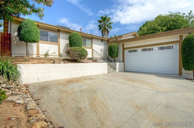 Foto del edificio - 1473 Glen Avon Dr